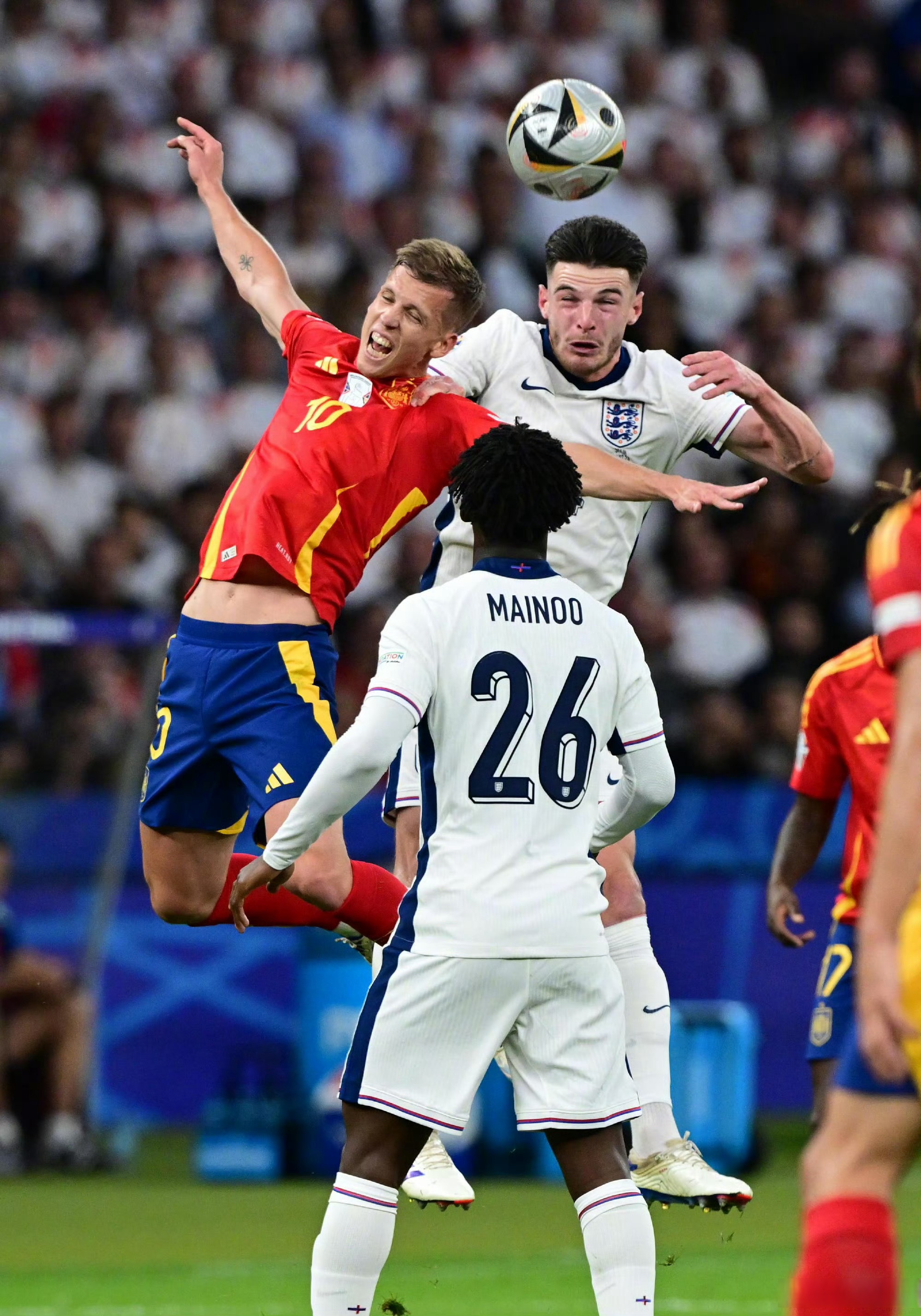 包含西班牙队赢得胜利,晋级前途大好的词条 包含西班牙队赢得胜利,晋级前途大好的词条