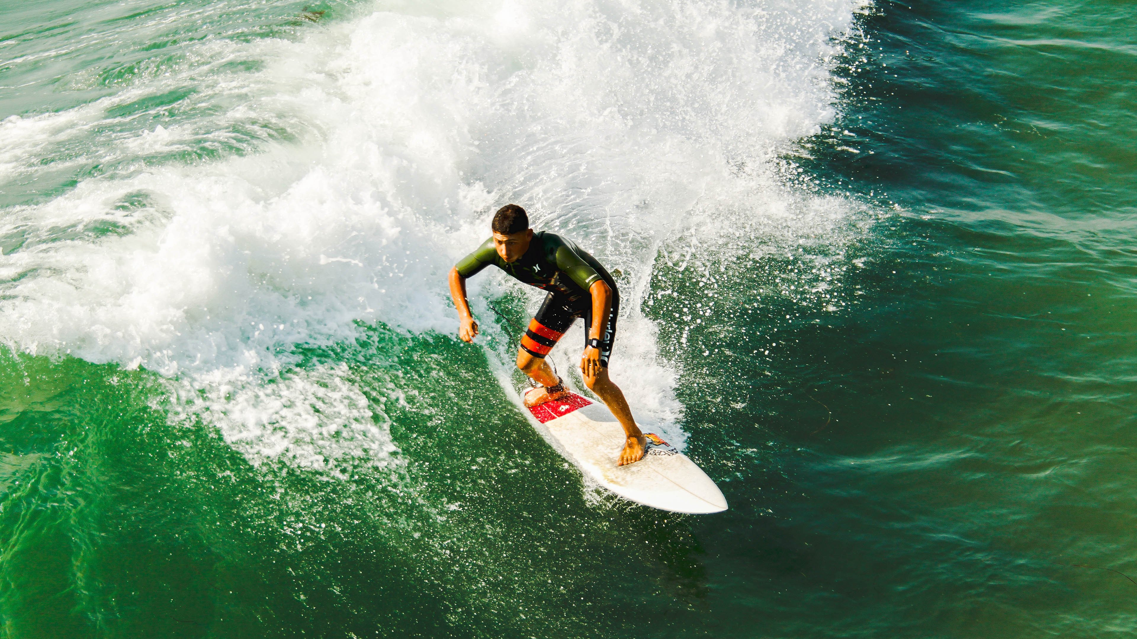 意甲焦点战之夜,霍勒迪攻防两端统治,诠释现代边翼卫的巅峰定义
