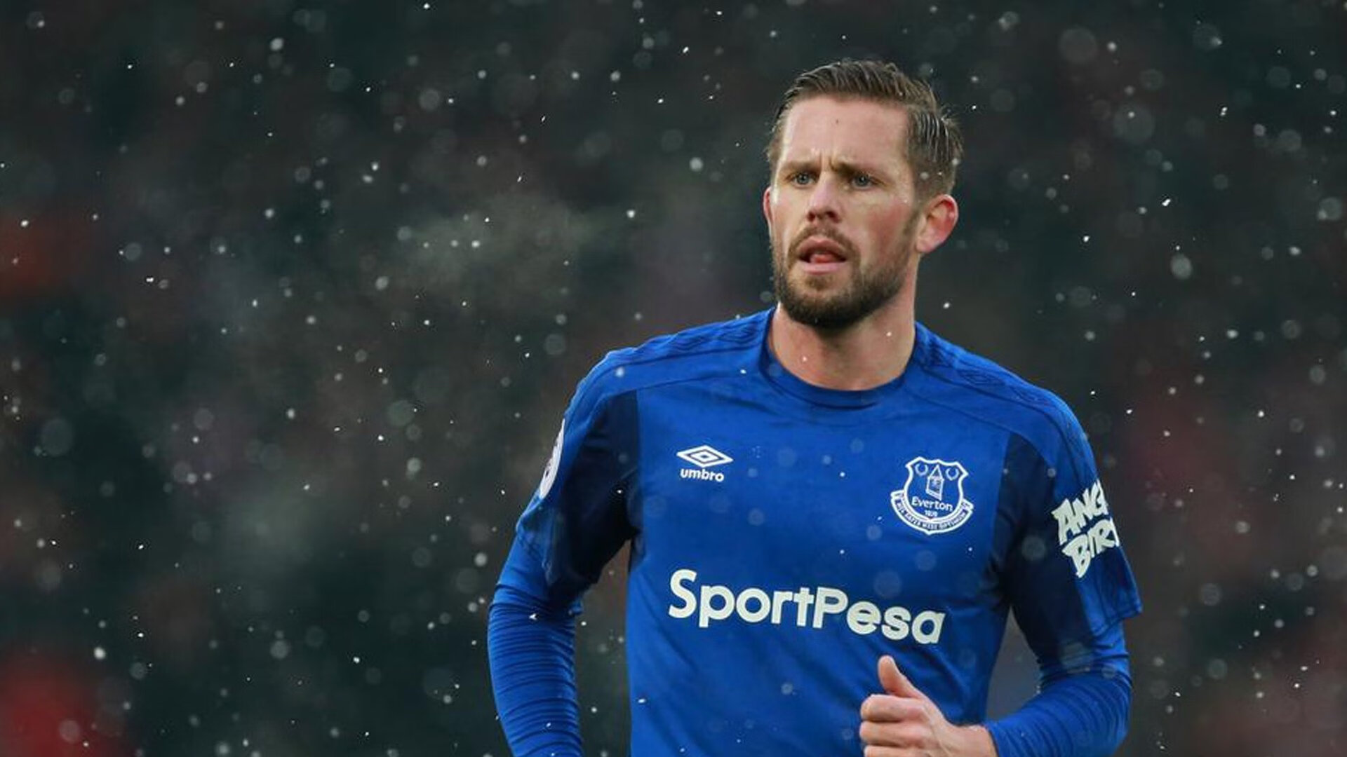 斯通斯铁闸锁胜局，巴西新阵强势击溃阿尔及利亚